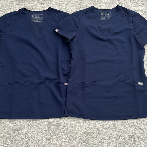 Figs Scrub Tops - Navy - Picture 2 of 5